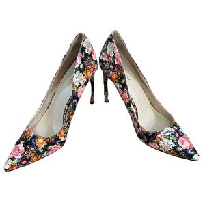 EUC Nine West Tatiana Floral Pumps High Heels Women’s size 11 dress shoes